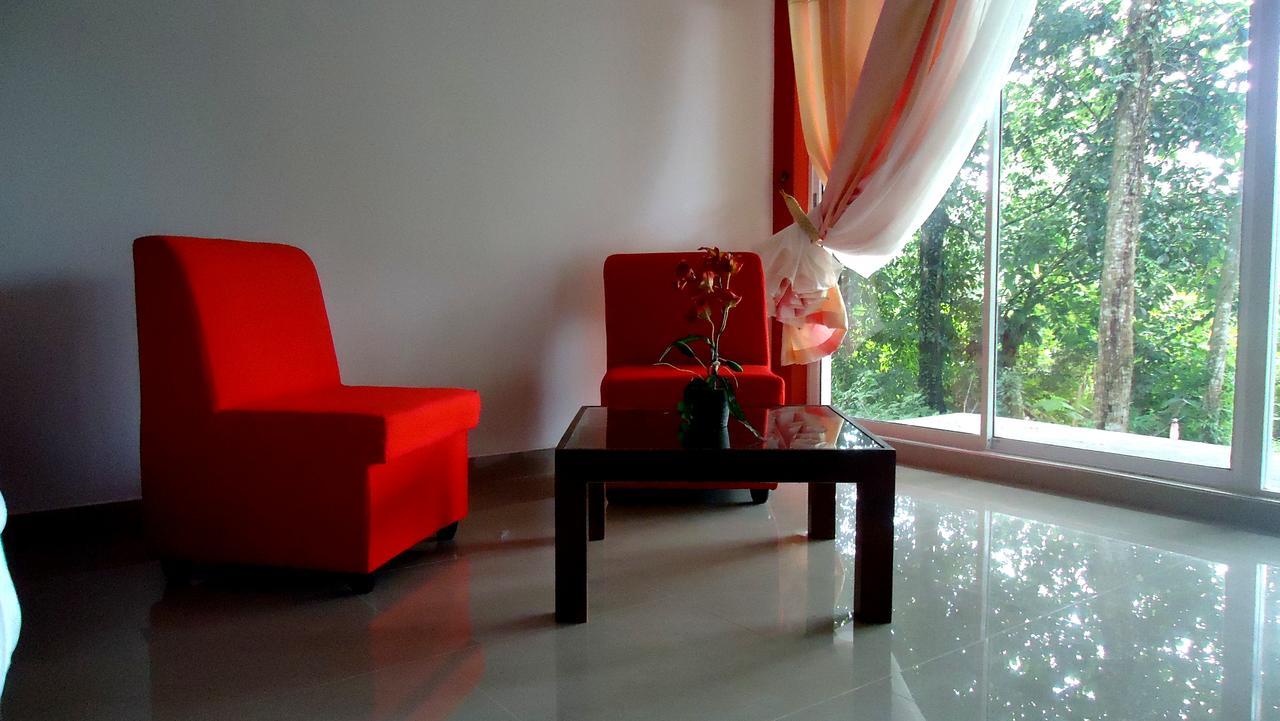 Bridge Hotel Negombo Kimbulapitiya Экстерьер фото
