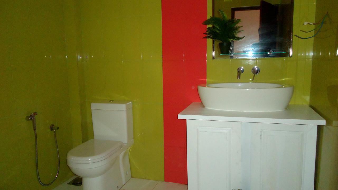Bridge Hotel Negombo Kimbulapitiya Экстерьер фото