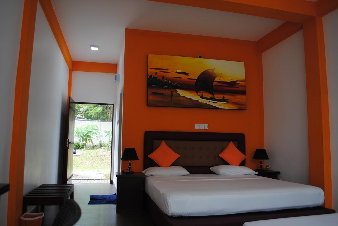 Bridge Hotel Negombo Kimbulapitiya Экстерьер фото